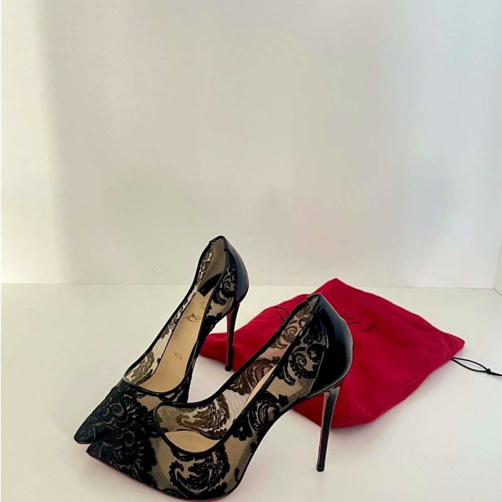 LACE CHRISTIAN LOUBOUTIN HEELS